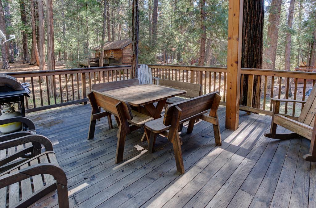 12 Cabin Twelve Wawona Ngoại thất bức ảnh